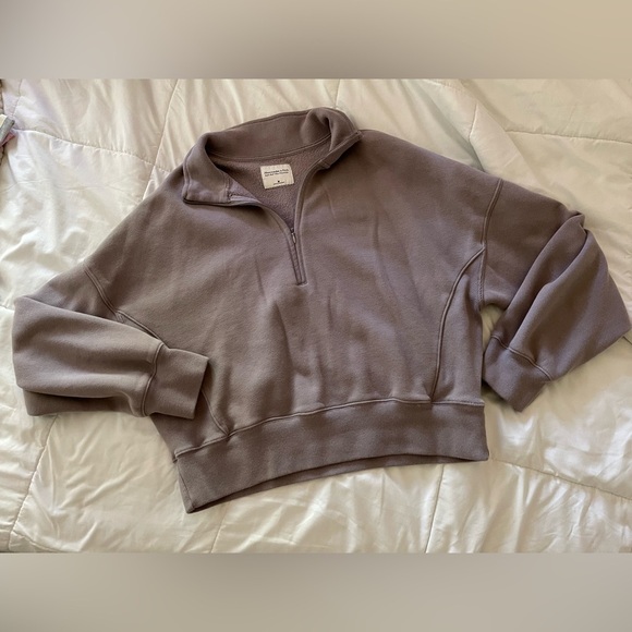 Abercrombie & Fitch Soft Max Essentials Quarter Zip - Picture 2 of 4